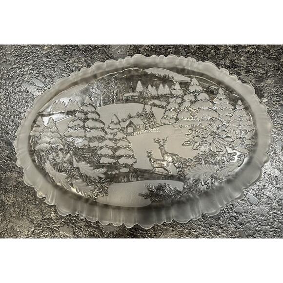 Mikasa Crystal Winter Dreams Christmas Holiday Serving Platter 17 1/2” - Picture 3 of 3